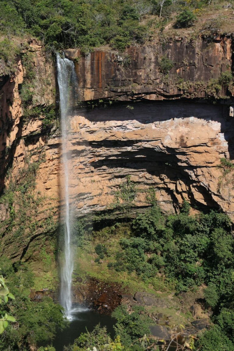 A waterfall in the Chapada dos Guimarães area, Mato Grosso, by Orlando Garcia